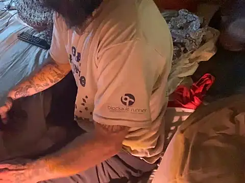 Snapshot of WilldoPita chatting on January 25, 10:39 pm WilldoPita online show from January 25, 10:39 pm