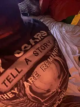 Snapshot of WilldoPita chatting on February 13, 2:01 am WilldoPita online show from February 13, 2:01 am