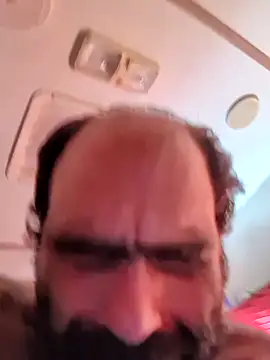 Snapshot of WilldoPita chatting on December 5, 4:47 pm WilldoPita online show from December 5, 4:47 pm