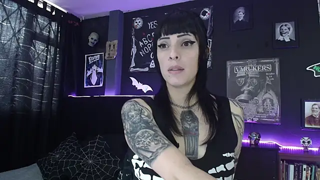 Goddess Mortem online show from April 27, 5:55 pm