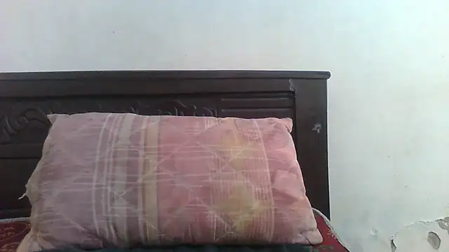 Honeyme24 online show from June 14, 6:04 am