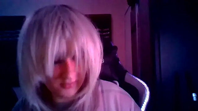 Snapshot of YandereDemon chatting on December 29, 4:27 am YandereDemon online show from December 29, 4:27 am