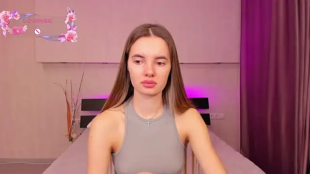 Erika Carpenter online show from December 5, 10:12 pm