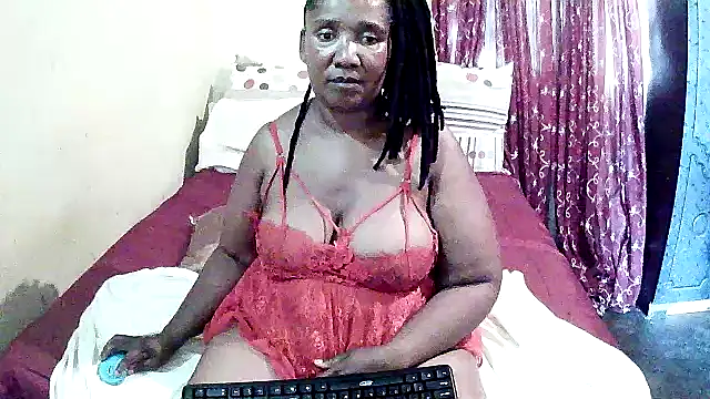 Snapshot of Pinkpussyxx chatting on January 23, 9:50 am Pinkpussyxx online show from January 23, 9:50 am