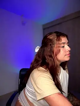 JoselinFlower  online show from December 4, 3:26 am