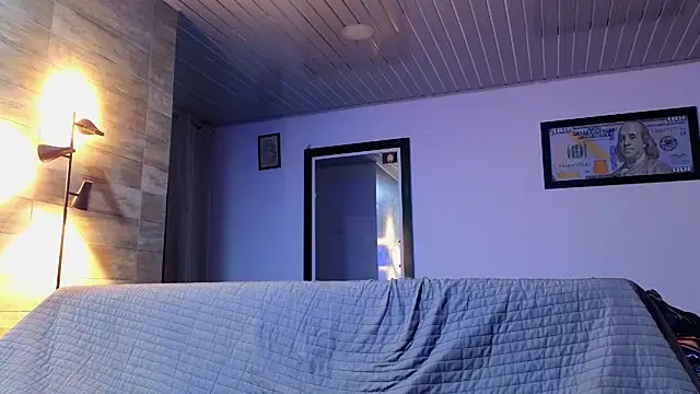 AsmodeoCox online show from December 4, 1:15 am