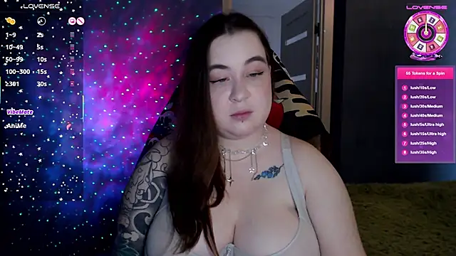 Snapshot of Valeri-Star chatting on November 13, 10:36 am Valeri-Star online show from November 13, 10:36 am