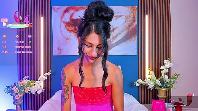 Snapshot of sofiaa_grey_ chatting on September 10, 1:44 pm sofiaa grey online show from September 10, 1:44 pm