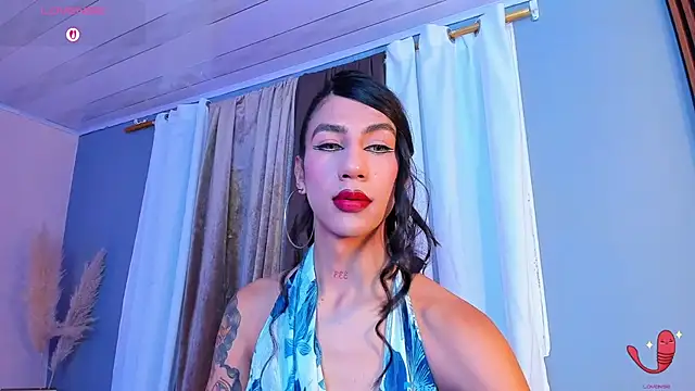 Snapshot of sofiaa_grey_ chatting on October 21, 1:12 pm sofiaa grey online show from October 21, 1:12 pm