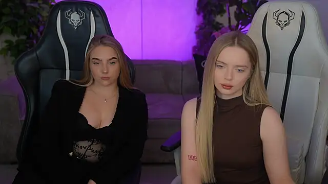 Snapshot of Cassy-Celestial_ chatting on November 14, 8:46 am Cassy-Celestial online show from November 14, 8:46 am