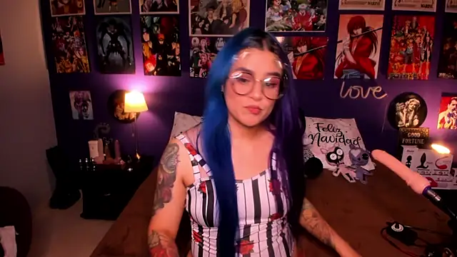 anne cross online show from December 12, 2:48 am