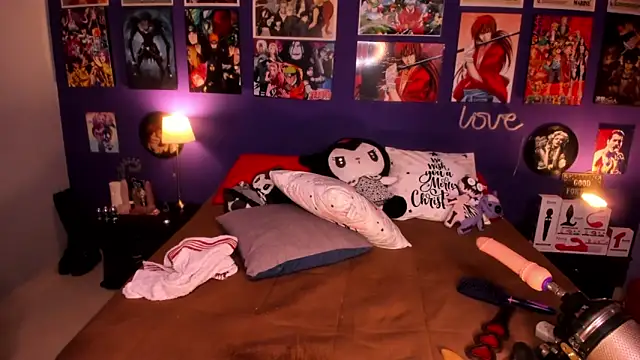 anne cross online show from December 16, 2:15 am