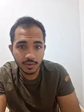 Snapshot of alesssterling chatting on November 11, 3:28 am alesssterling online show from November 11, 3:28 am