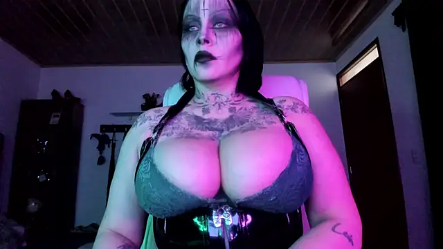 Snapshot of Olivia_seex chatting on September 10, 1:55 pm Olivia seex online show from September 10, 1:55 pm