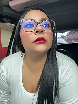 Snapshot of Sol_biglips chatting on July 1, 1:24 pm Sol biglips online show from July 1, 1:24 pm