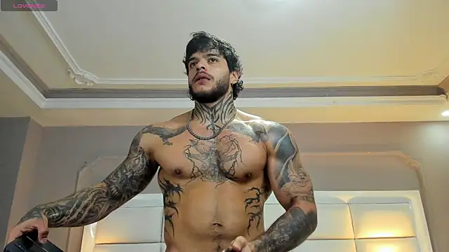 Snapshot of ray_coopers chatting on November 12, 1:50 am ray coopers online show from November 12, 1:50 am