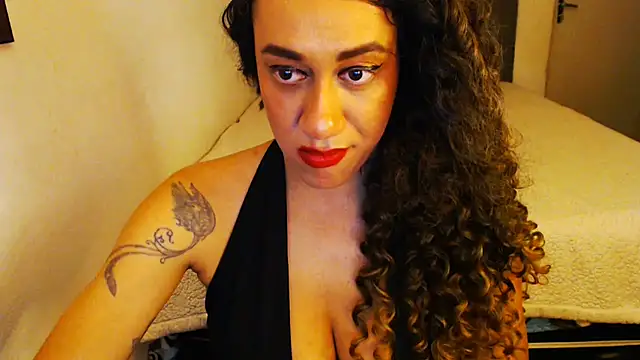 Snapshot of gauchinhaG chatting on July 11, 6:43 pm gauchinhaG online show from July 11, 6:43 pm