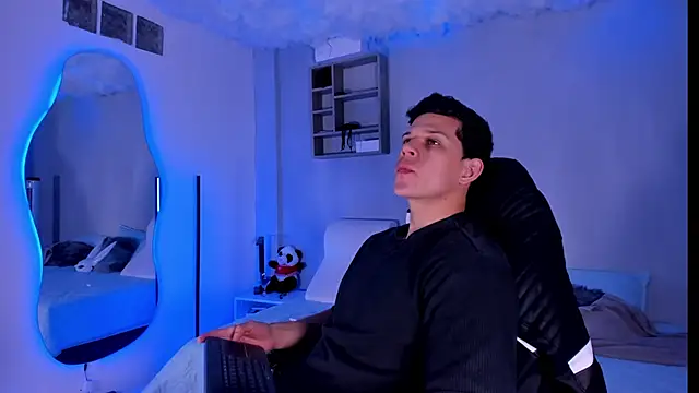 MarcoSullivan online show from November 24, 1:44 pm