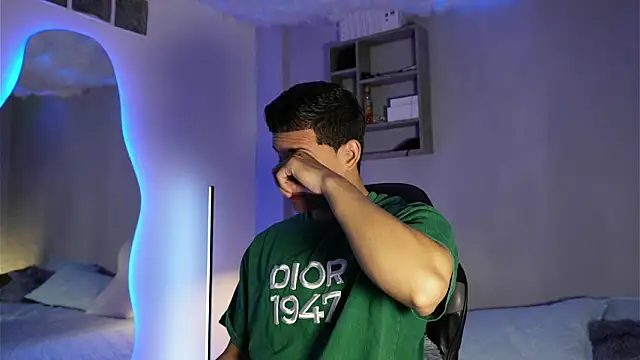 MarcoSullivan online show from March 7, 12:24 pm