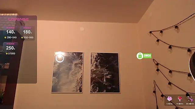 Snapshot of Sonya-Vlad chatting on December 10, 1:43 am Sonya-Vlad online show from December 10, 1:43 am