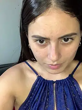 Snapshot of Azuna25 chatting on March 4, 12:07 am Azuna25 online show from March 4, 12:07 am