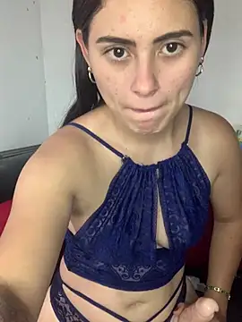 Snapshot of Azuna25 chatting on March 7, 4:13 am Azuna25 online show from March 7, 4:13 am