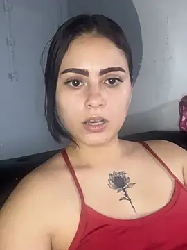 Snapshot of Azuna25 chatting on July 1, 7:35 pm Azuna25 online show from July 1, 7:35 pm