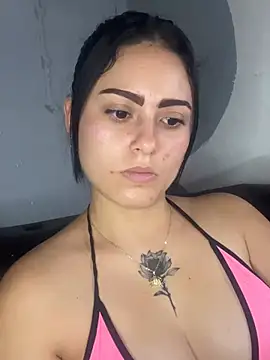 Snapshot of Azuna25 chatting on July 25, 6:49 pm Azuna25 online show from July 25, 6:49 pm