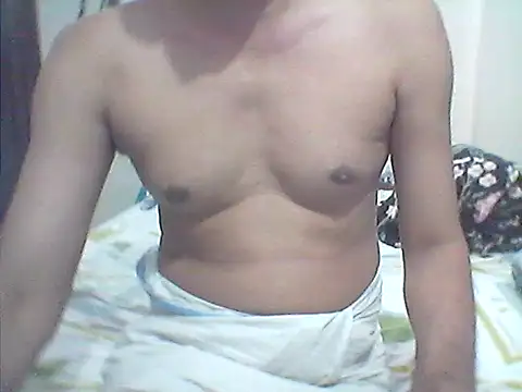 AUNTY1984 online show from June 11, 6:22 am