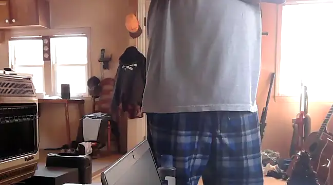 Snapshot of Bramro409 chatting on January 22, 4:33 pm Bramro409 online show from January 22, 4:33 pm