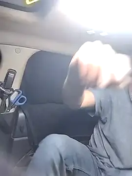 Snapshot of FloppyPickle4u chatting on February 7, 3:23 am FloppyPickle4u online show from February 7, 3:23 am