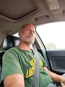 Snapshot of FloppyPickle4u chatting on March 11, 8:53 pm FloppyPickle4u online show from March 11, 8:53 pm