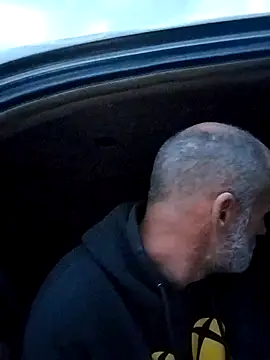 Snapshot of FloppyPickle4u chatting on March 14, 1:59 am FloppyPickle4u online show from March 14, 1:59 am