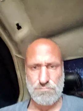 Snapshot of FloppyPickle4u chatting on March 22, 8:37 pm FloppyPickle4u online show from March 22, 8:37 pm