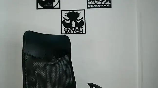 Snapshot of kaiine190 chatting on December 13, 11:34 am kaiine190 online show from December 13, 11:34 am