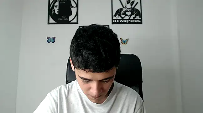 Snapshot of kaiine190 chatting on January 18, 12:36 pm kaiine190 online show from January 18, 12:36 pm