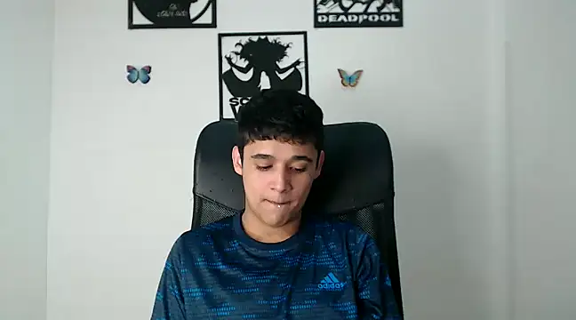 Snapshot of kaiine190 chatting on January 19, 11:01 am kaiine190 online show from January 19, 11:01 am