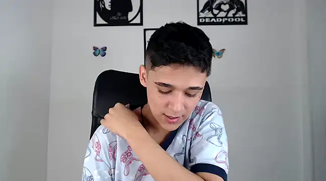 Snapshot of kaiine190 chatting on January 28, 4:52 pm kaiine190 online show from January 28, 4:52 pm