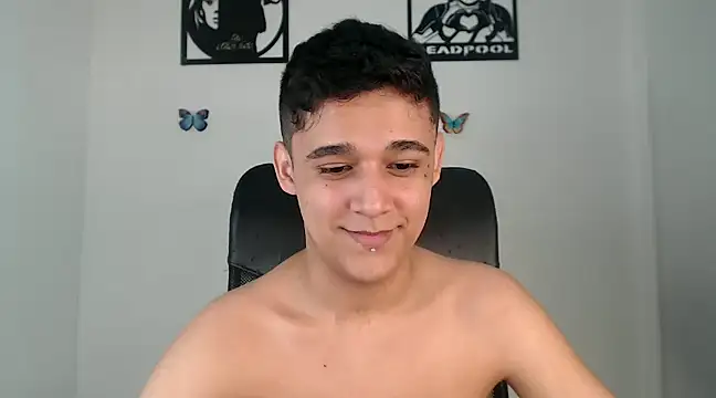 Snapshot of kaiine190 chatting on January 31, 4:38 pm kaiine190 online show from January 31, 4:38 pm