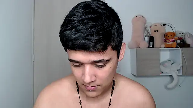 Snapshot of kaiine190 chatting on October 13, 8:20 pm kaiine190 online show from October 13, 8:20 pm