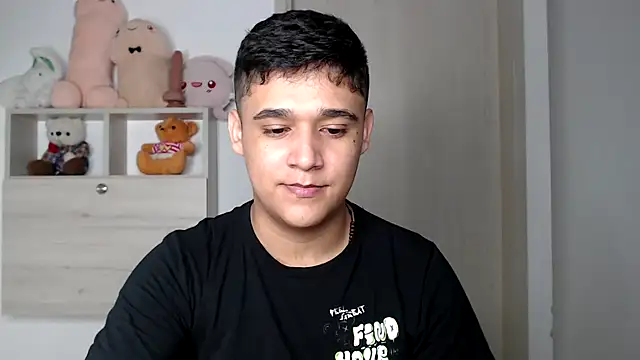 Snapshot of kaiine190 chatting on November 8, 6:57 am kaiine190 online show from November 8, 6:57 am