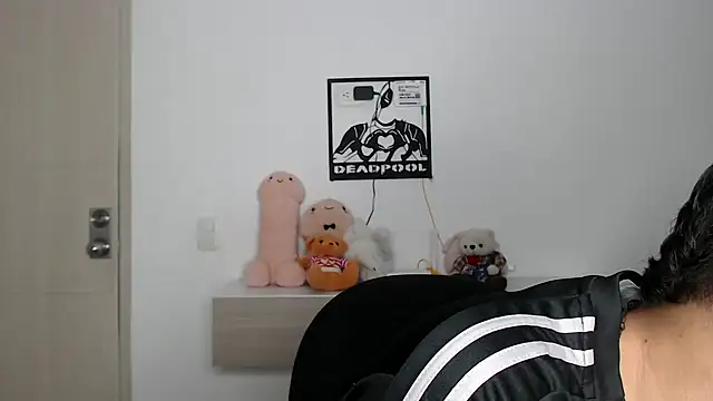 Snapshot of kaiine190 chatting on November 20, 7:19 am kaiine190 online show from November 20, 7:19 am