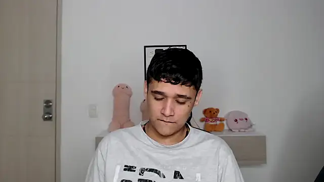 kaiine190 online show from January 15, 10:42 am