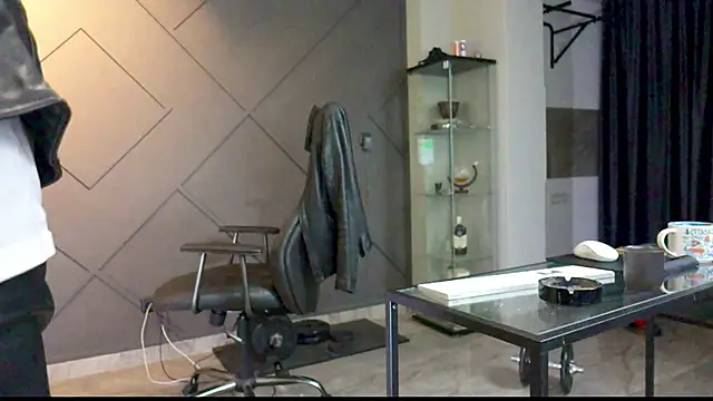 mattmasterss online show from January 1, 3:34 am