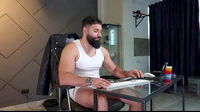 mattmasterss online show from January 15, 7:48 am