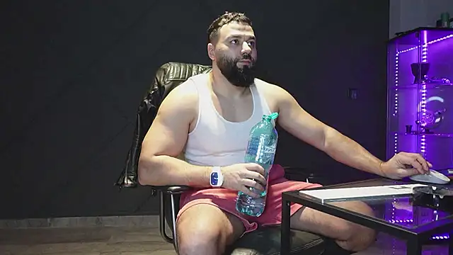 mattmasterss online show from February 22, 6:17 pm