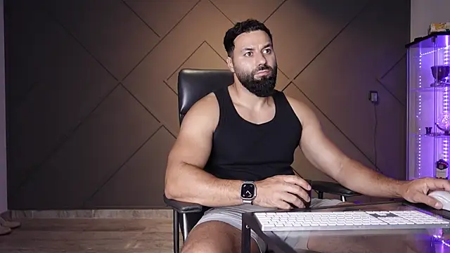 mattmasterss online show from July 1, 8:08 pm