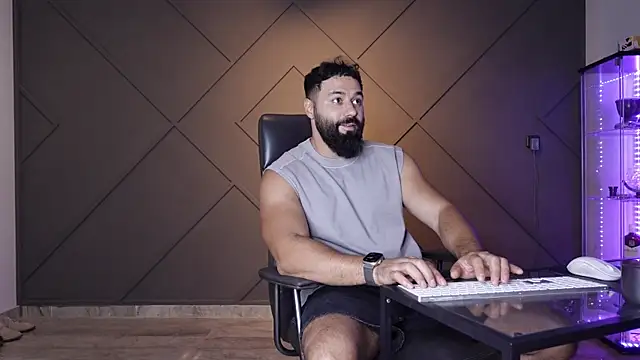 mattmasterss online show from July 28, 7:50 pm