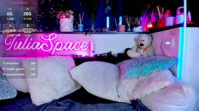  JuliaSpace  online show from February 16, 7:27 pm