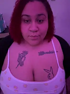 Snapshot of Juicyjordie chatting on March 13, 5:00 am Juicyjordie online show from March 13, 5:00 am